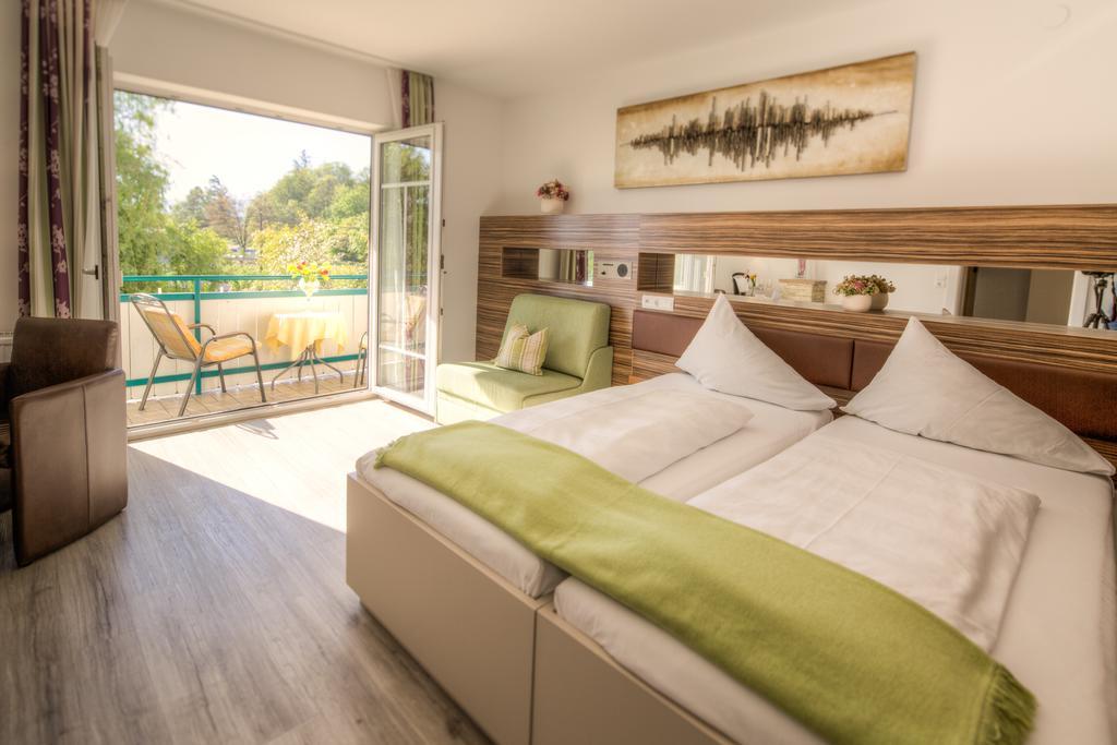 Hotel Weidenhof Klagenfurt am Woerthersee Bagian luar foto
